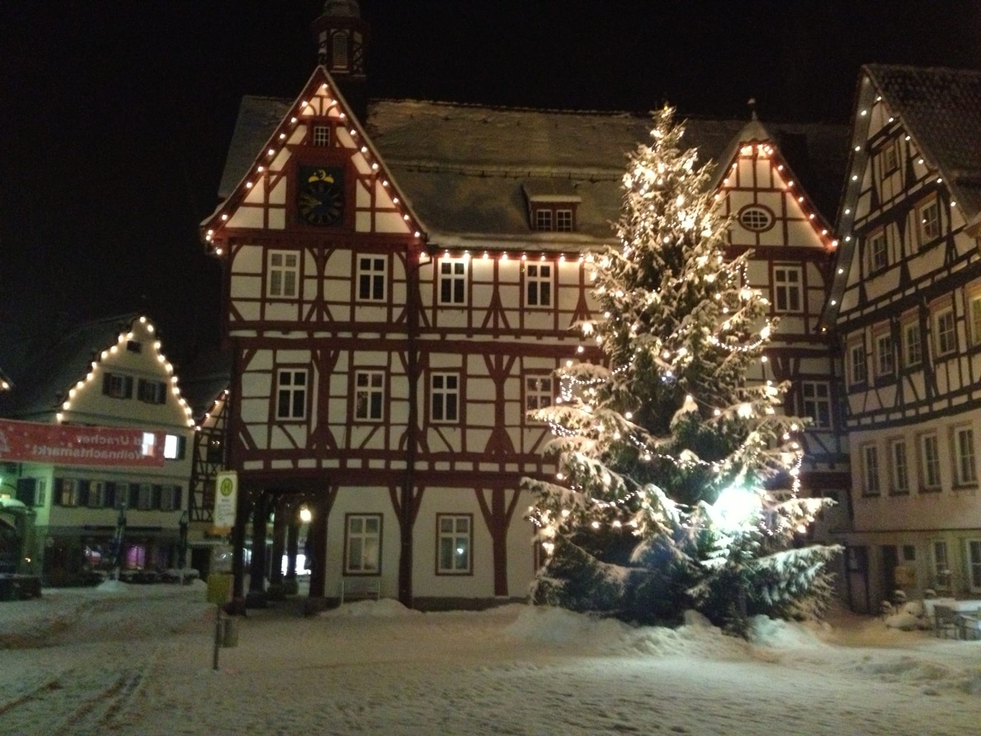 Weihnachts- Shopping im Outlet Metzingen
